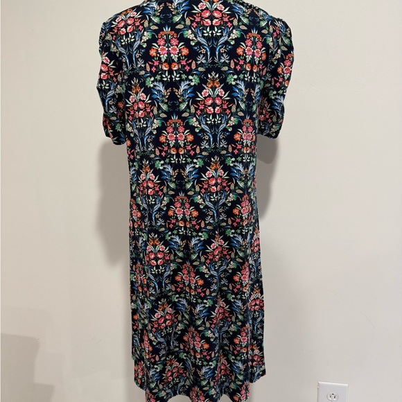 LOFT Floral swing dress with Puff sleeve size M - Picture 2 of 6